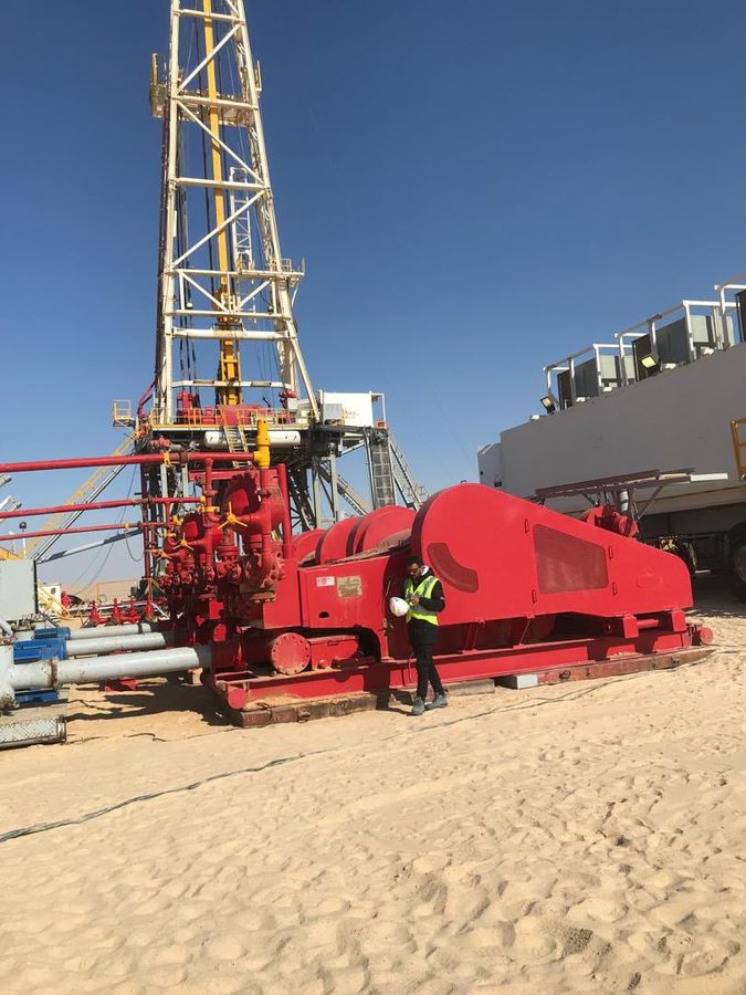 Drilling rig on a desert location