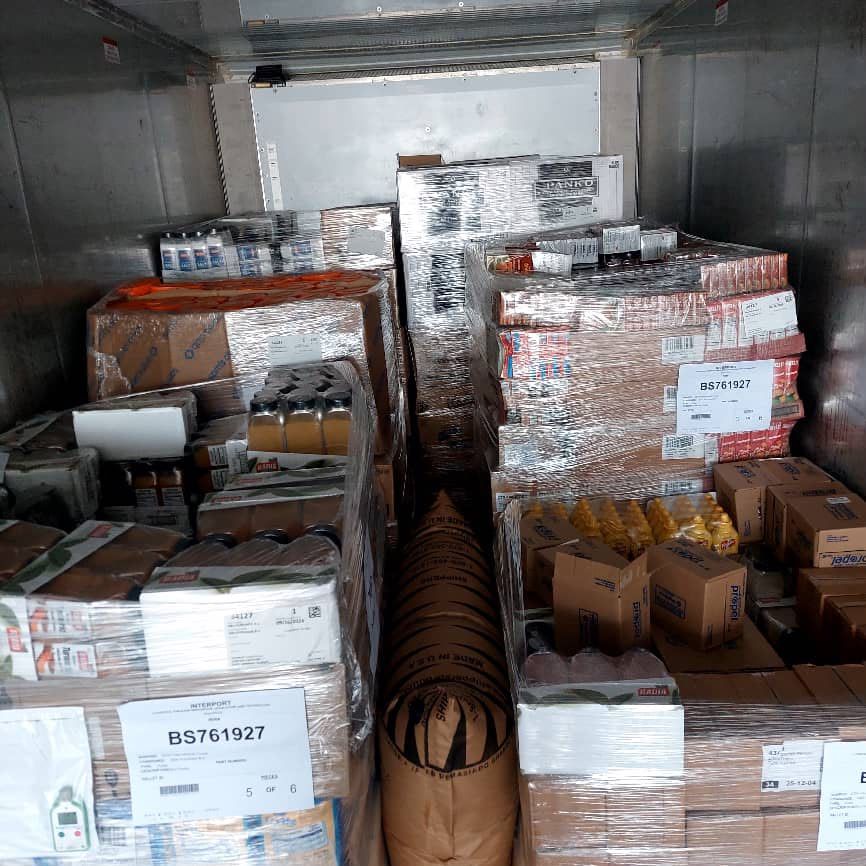 Mixed cargo loaded in a trailer
