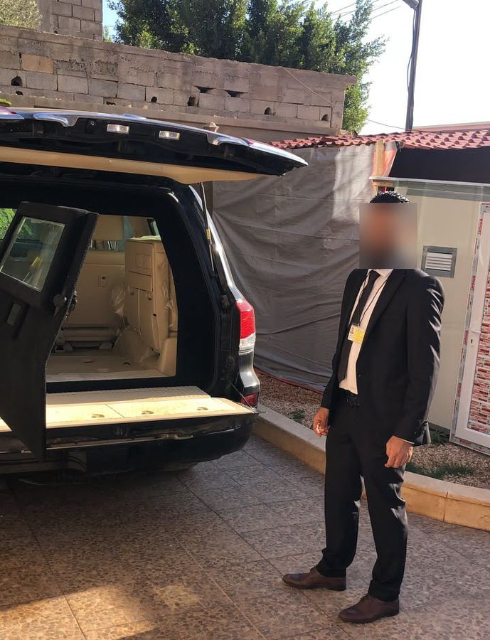 Executive Land Cruiser ready to go